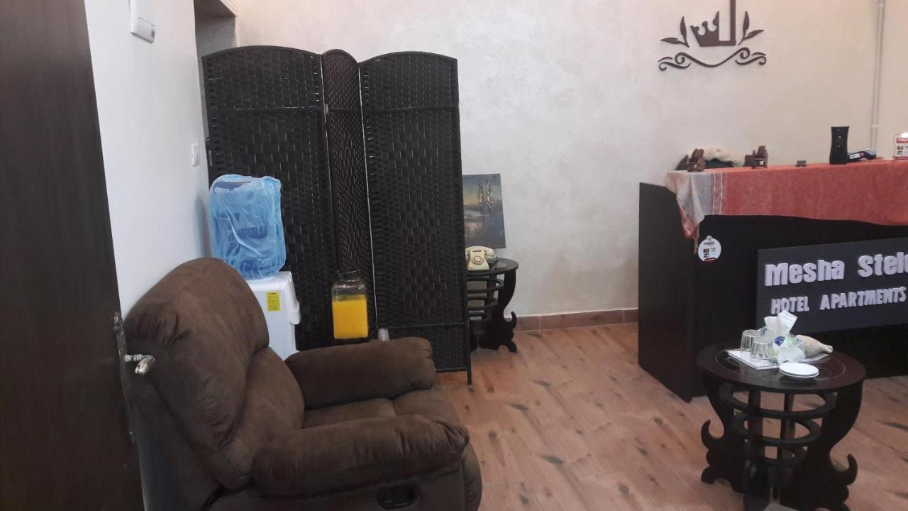 Mesha Stele Hotel Suites Madaba Bagian luar foto