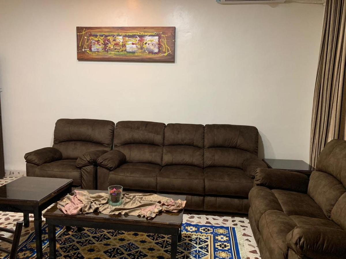 Mesha Stele Hotel Suites Madaba Bagian luar foto