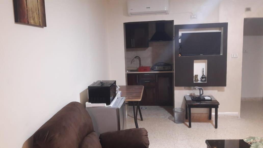 Mesha Stele Hotel Suites Madaba Bagian luar foto