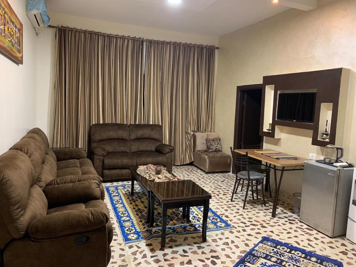 Mesha Stele Hotel Suites Madaba Bagian luar foto