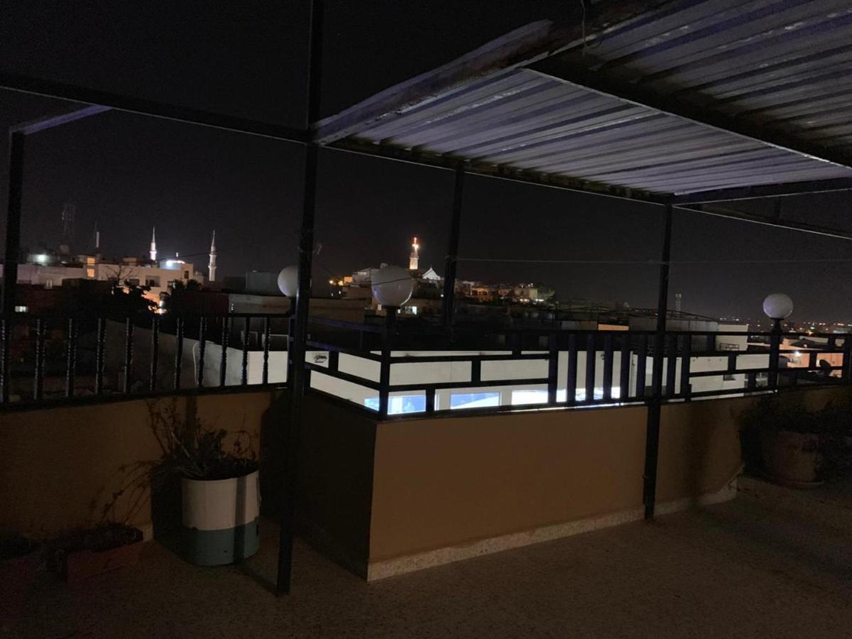 Mesha Stele Hotel Suites Madaba Bagian luar foto