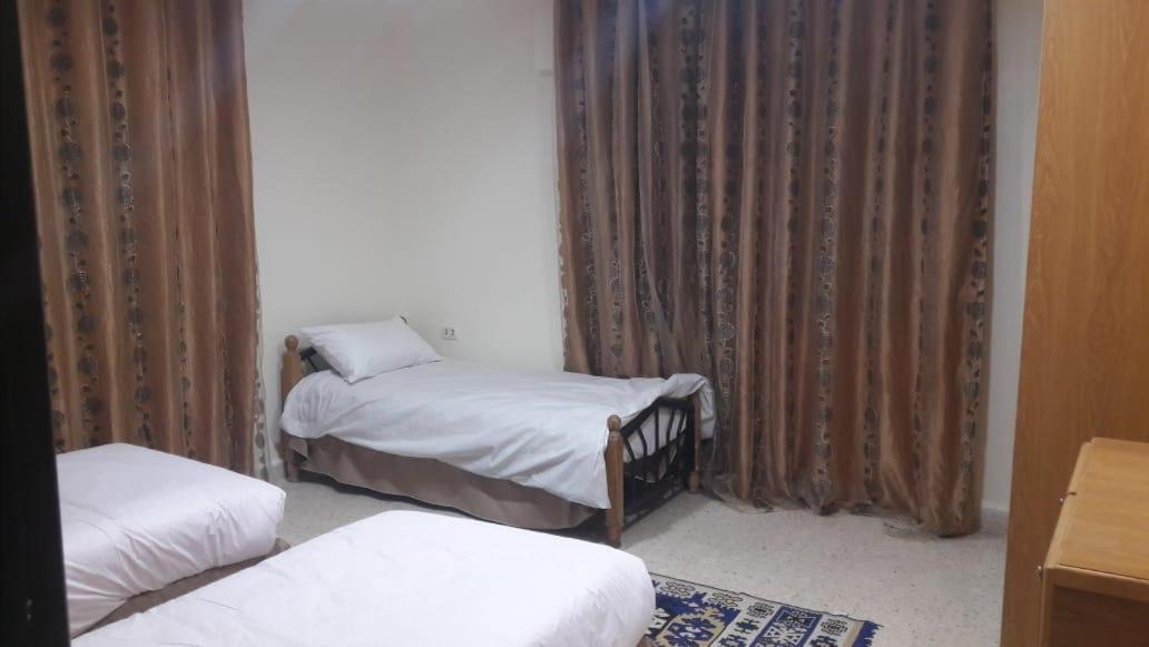 Mesha Stele Hotel Suites Madaba Bagian luar foto
