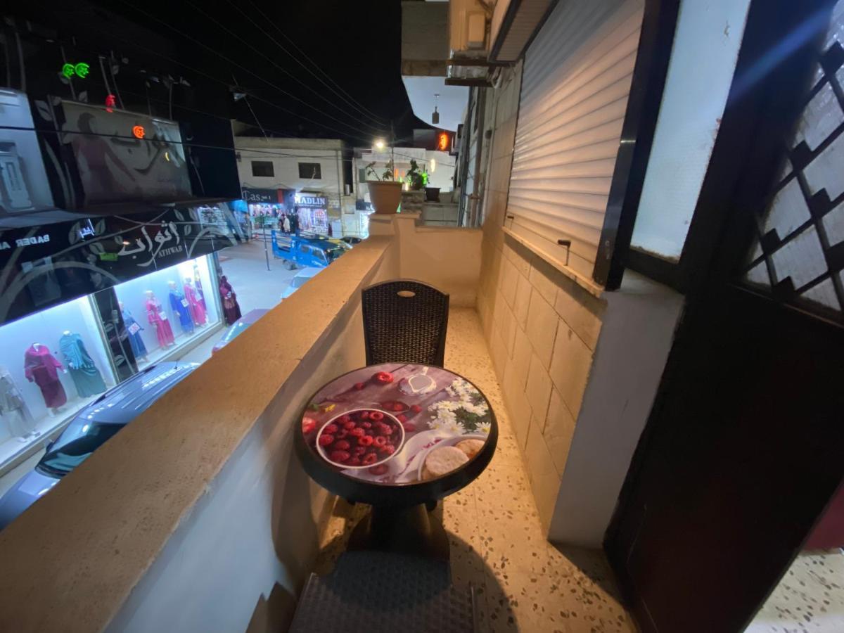 Mesha Stele Hotel Suites Madaba Bagian luar foto